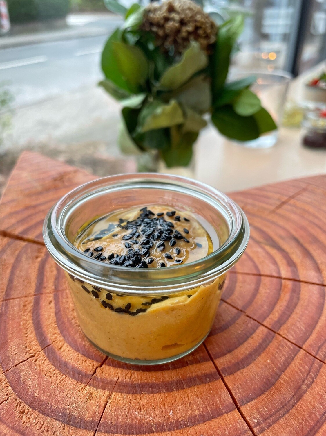 Hausgemachter Humus (vegan)