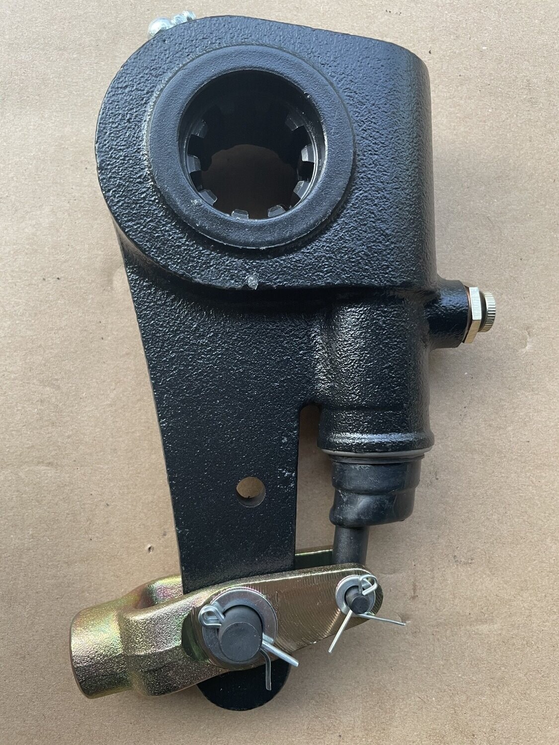 R801041 - Air Brake Automatic Slack Adjuster - 5.5 in Arm Length