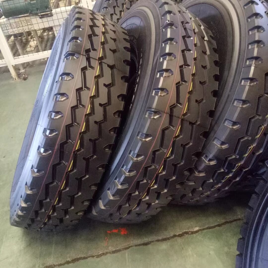 Truck Tyre Size: 315/80R22.5