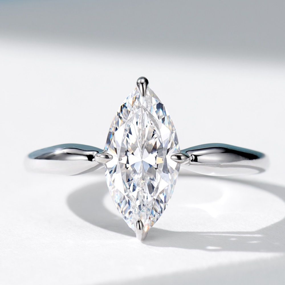 Horse eye bubble diamond ring