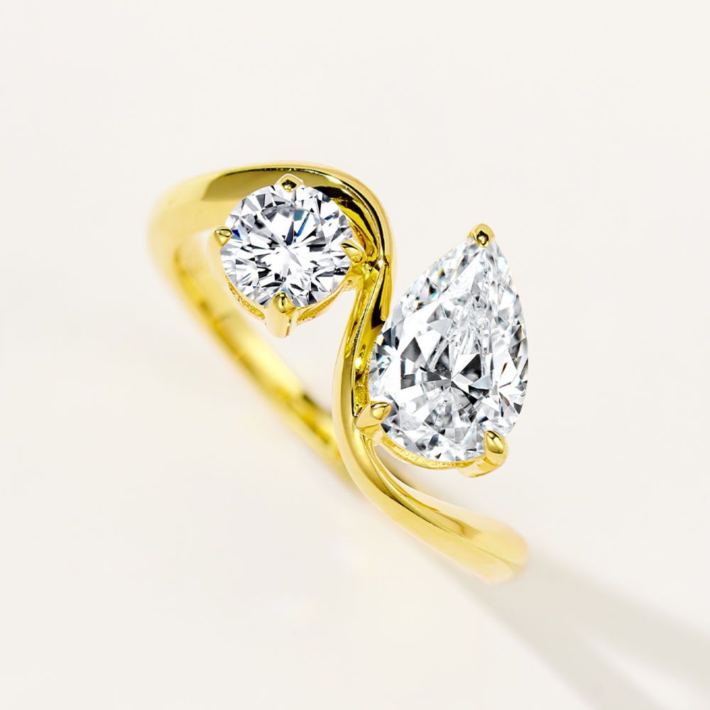 Two stone bond ring