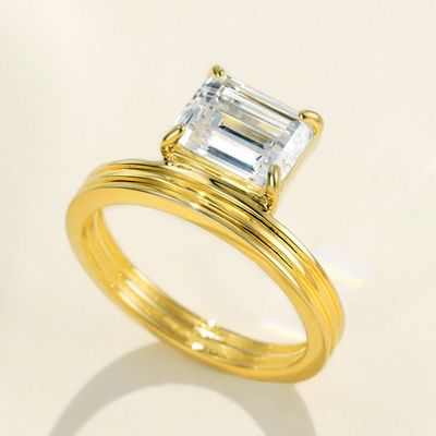 Emerald cut diamond ring