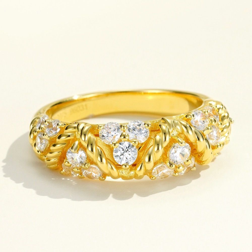 Vintage twisted triangle ring