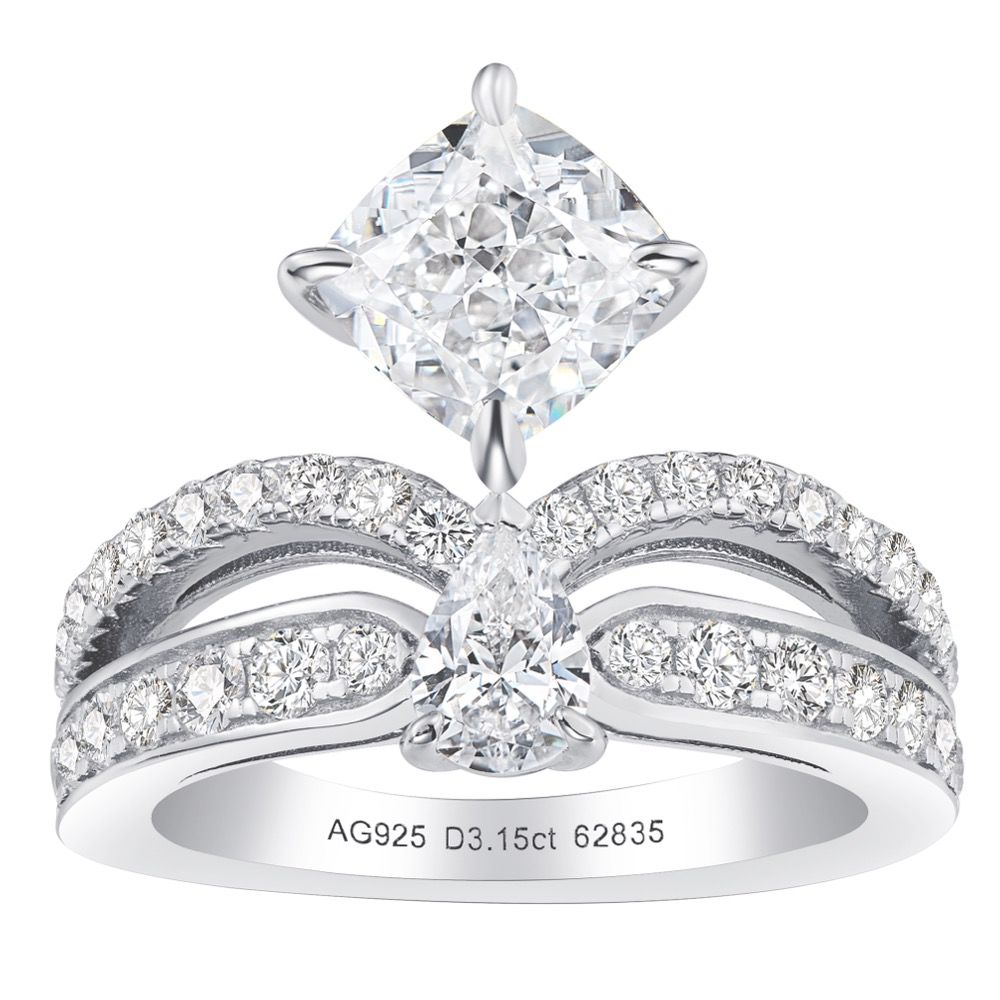 Flowers·Shining crown white diamond ring