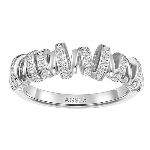 Irregular twist ring