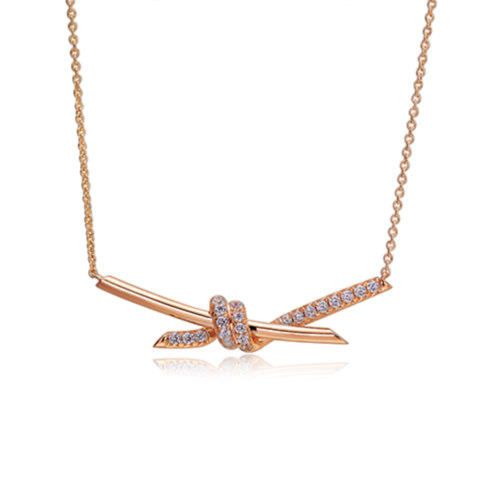 Knot necklace