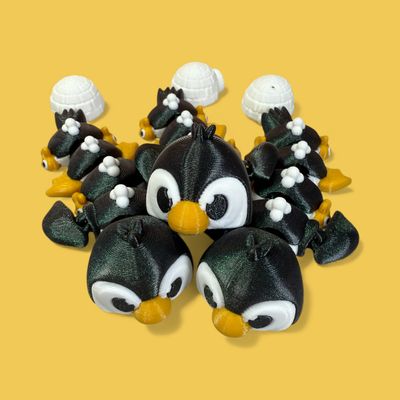 Pip the Penguin – Articulated Mini Penguin