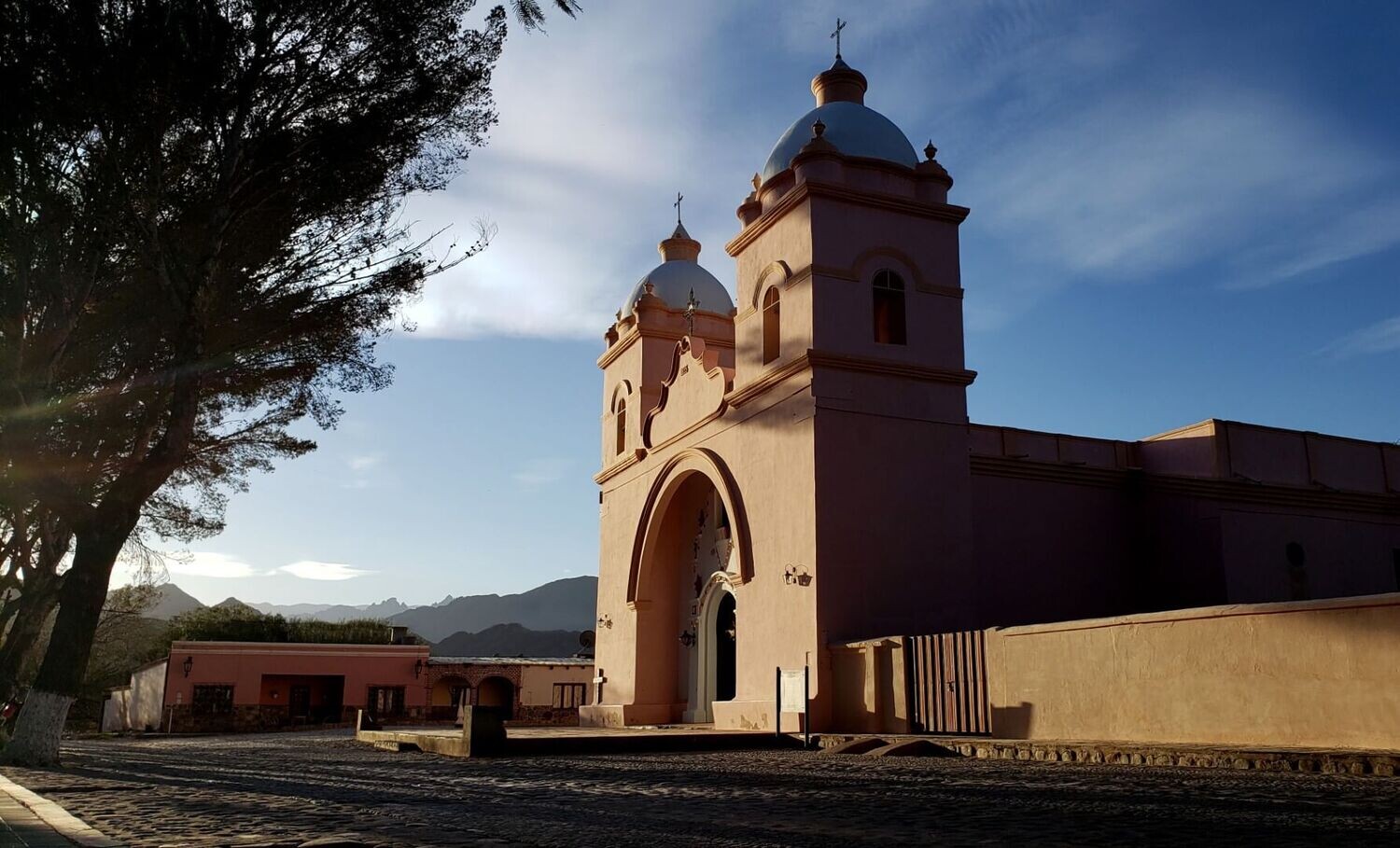 SECLANTÁS, MÁS MAGIA (Salta)