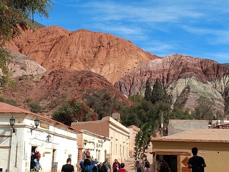 PURMAMARCA, DONDE LOS COLORES MANDAN (Jujuy)