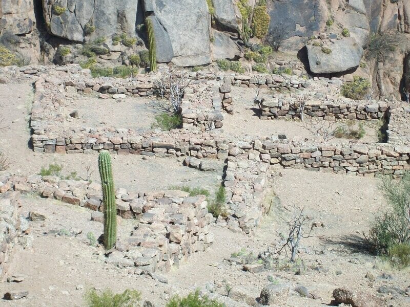 SITIO DE HUALCO, La Rioja