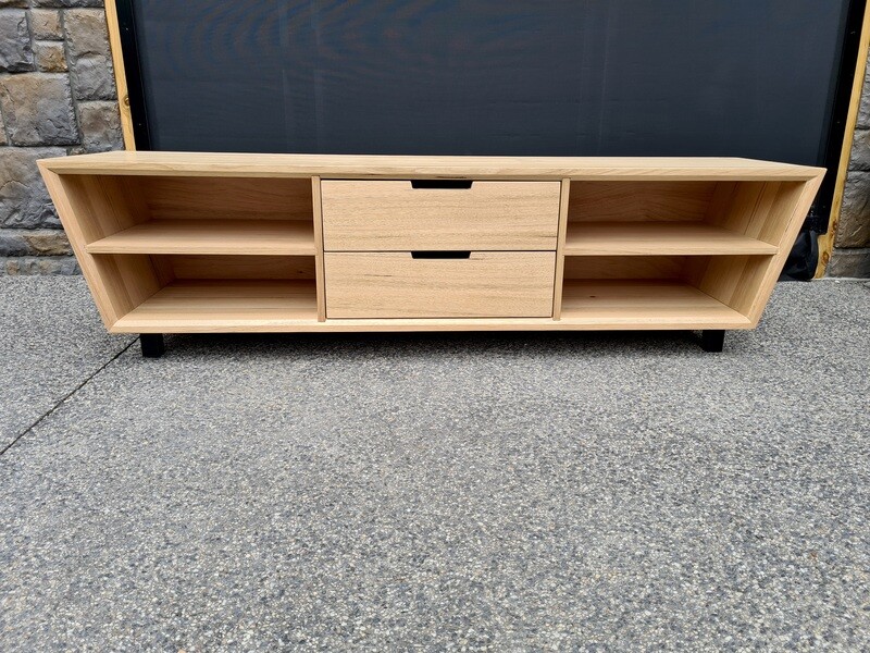 TV Unit Unique