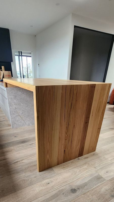 Kitchen &amp; Bar Bench