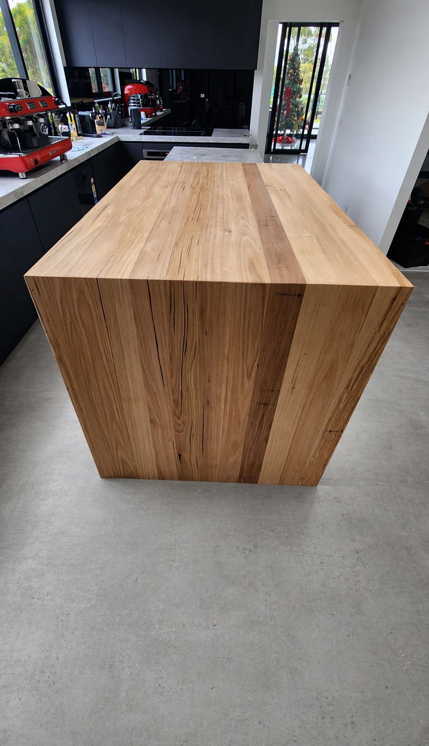 Kitchen &amp; Bar Bench