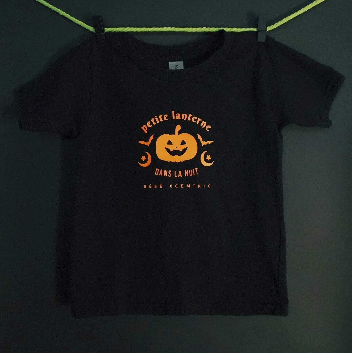ÉDITION LIMITÉE - T-shirt - Petite lanterne (6T)