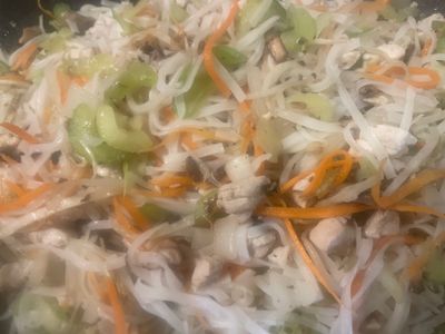 GFDF Japanese chicken chow mein