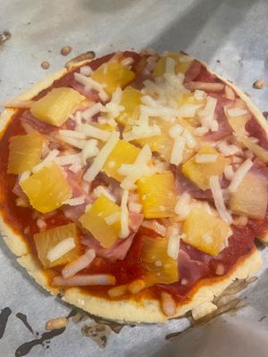 GF DF Ham and Pineapple Pizza