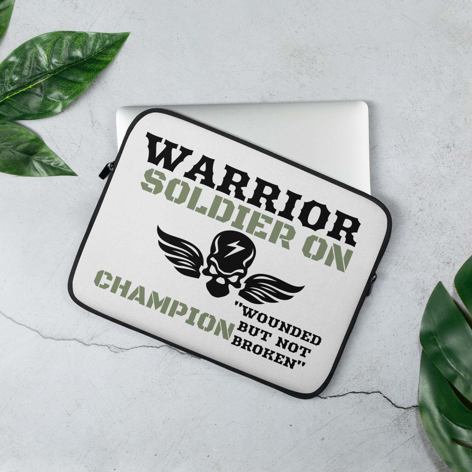 SOLDIER ON-Laptop Sleeve, Size: 13 in