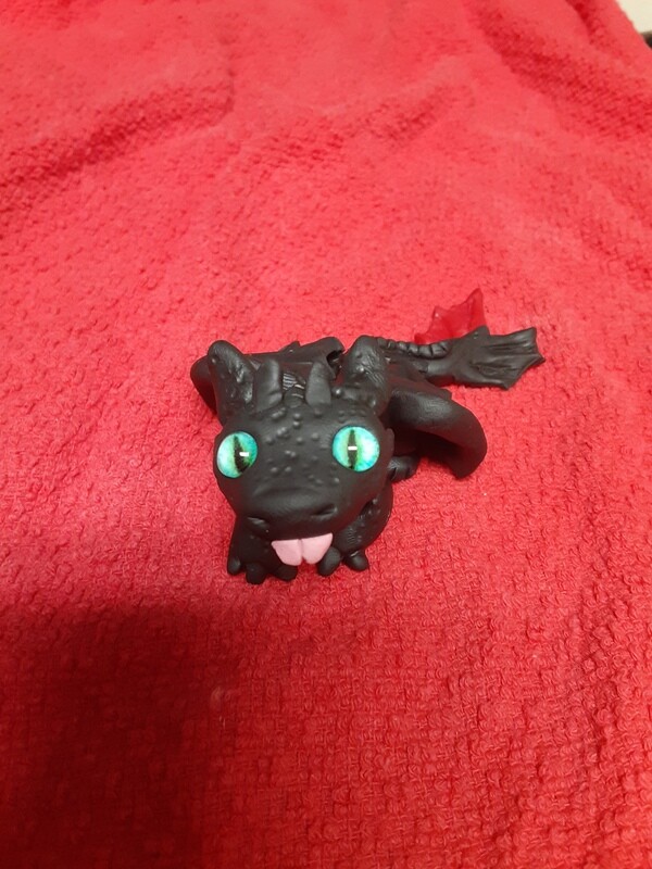 Nightfury dragons (Toothless look-a-likes)