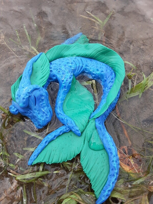 Sleeping water dragon