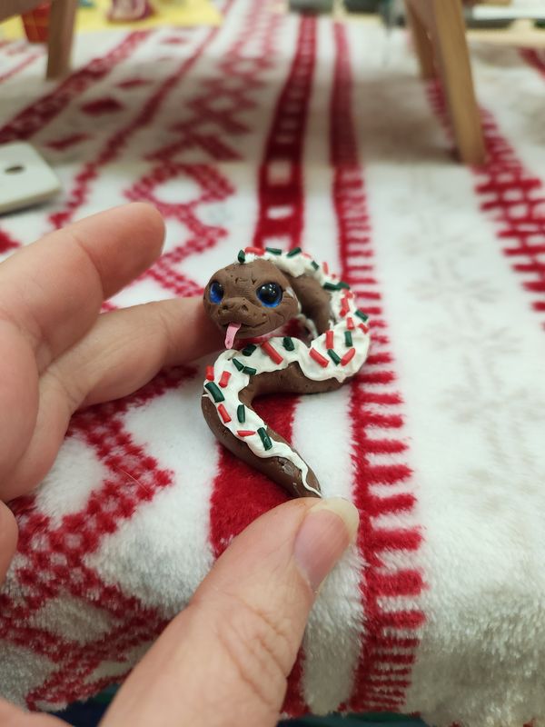 Gingerbread snake