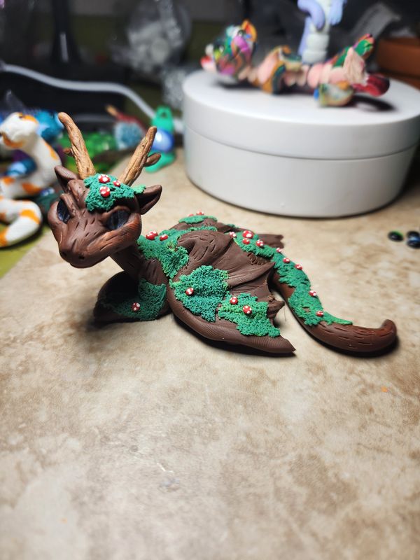 Mushroom backed dragon (brown scale)