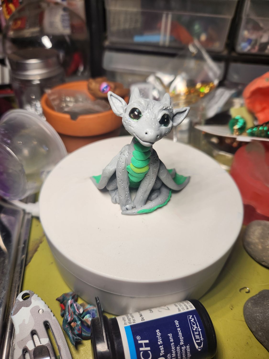 Listening dragon