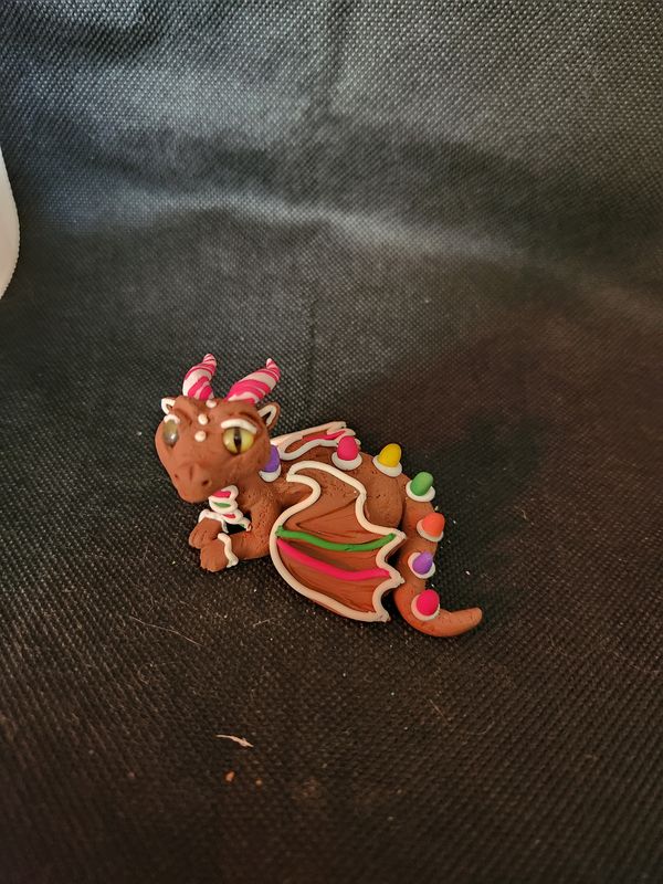 Gingerbread dragon