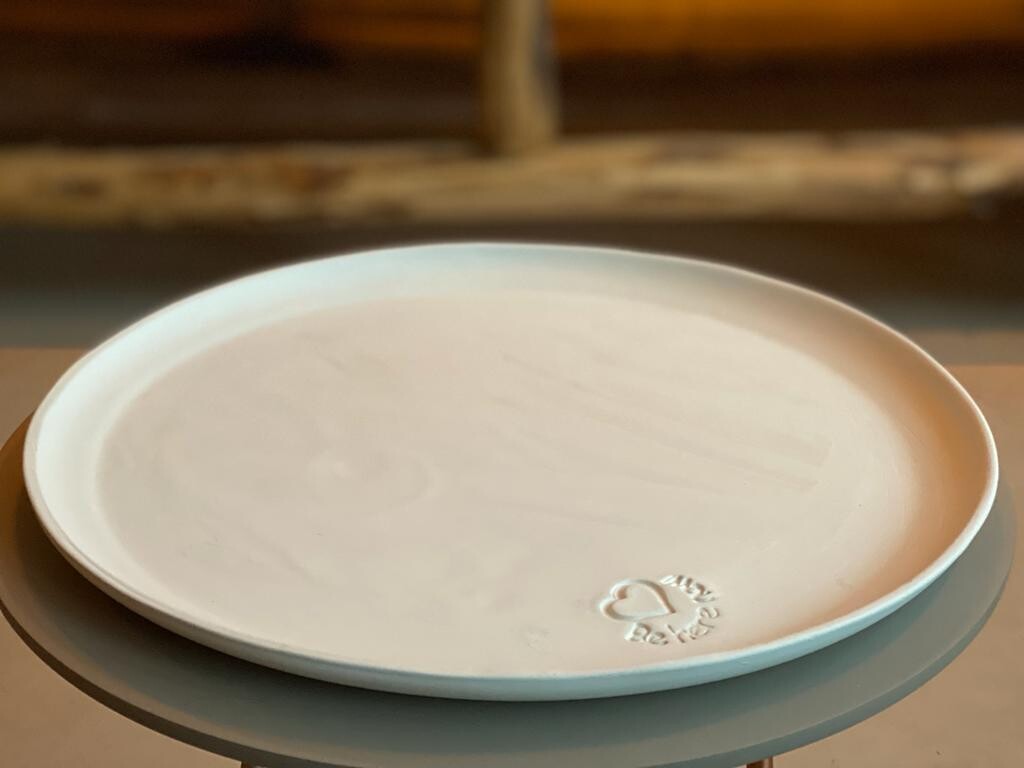 Bord diner Be Here Now Ø 32 cm, op bestelling