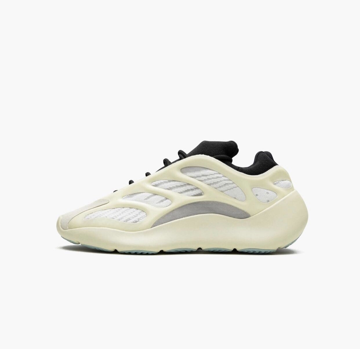 Yeezy 700 “Azael”?