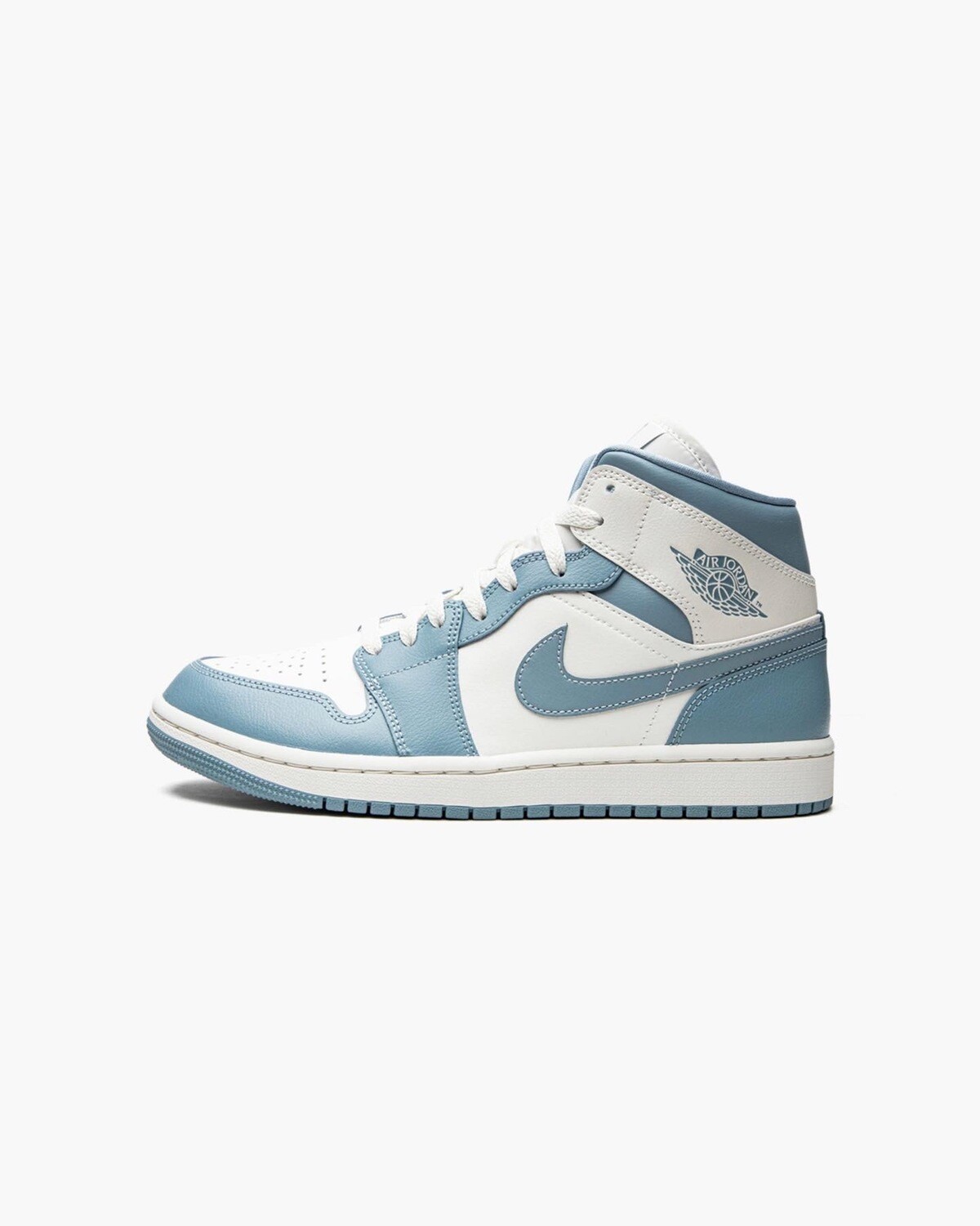 Air Jordan 1 Mid “Unc 22”?