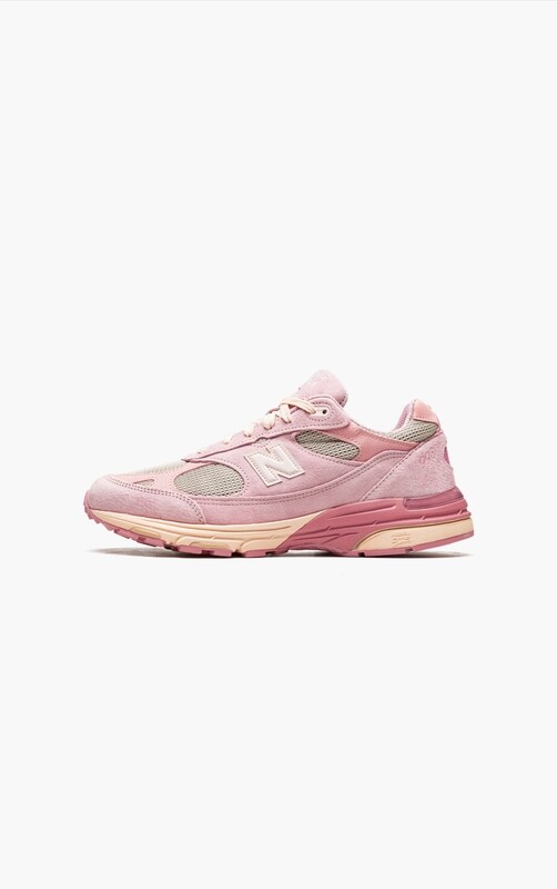 New Balance 993 “Art Powder Pink”?