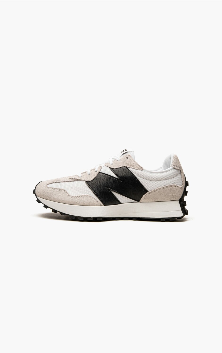 New Balance 327 “White/Black”??
