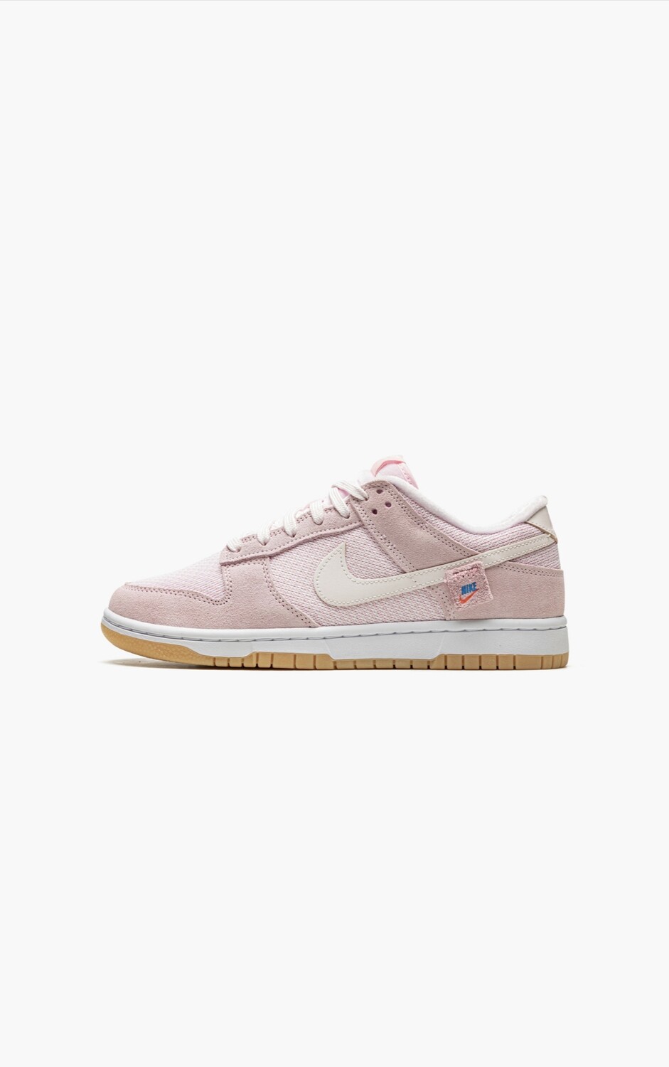 Dunk Low “Soft Pink”?