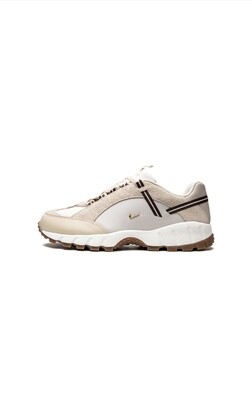 Nike Air Humara “Jacquemus-Beige”?