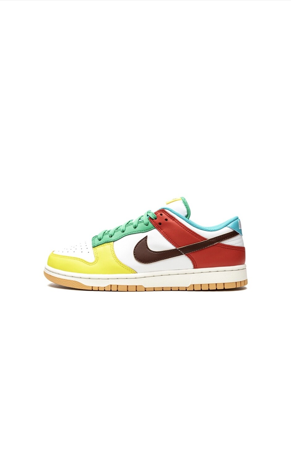 Dunk Low “Free 99 White”??‍♀️