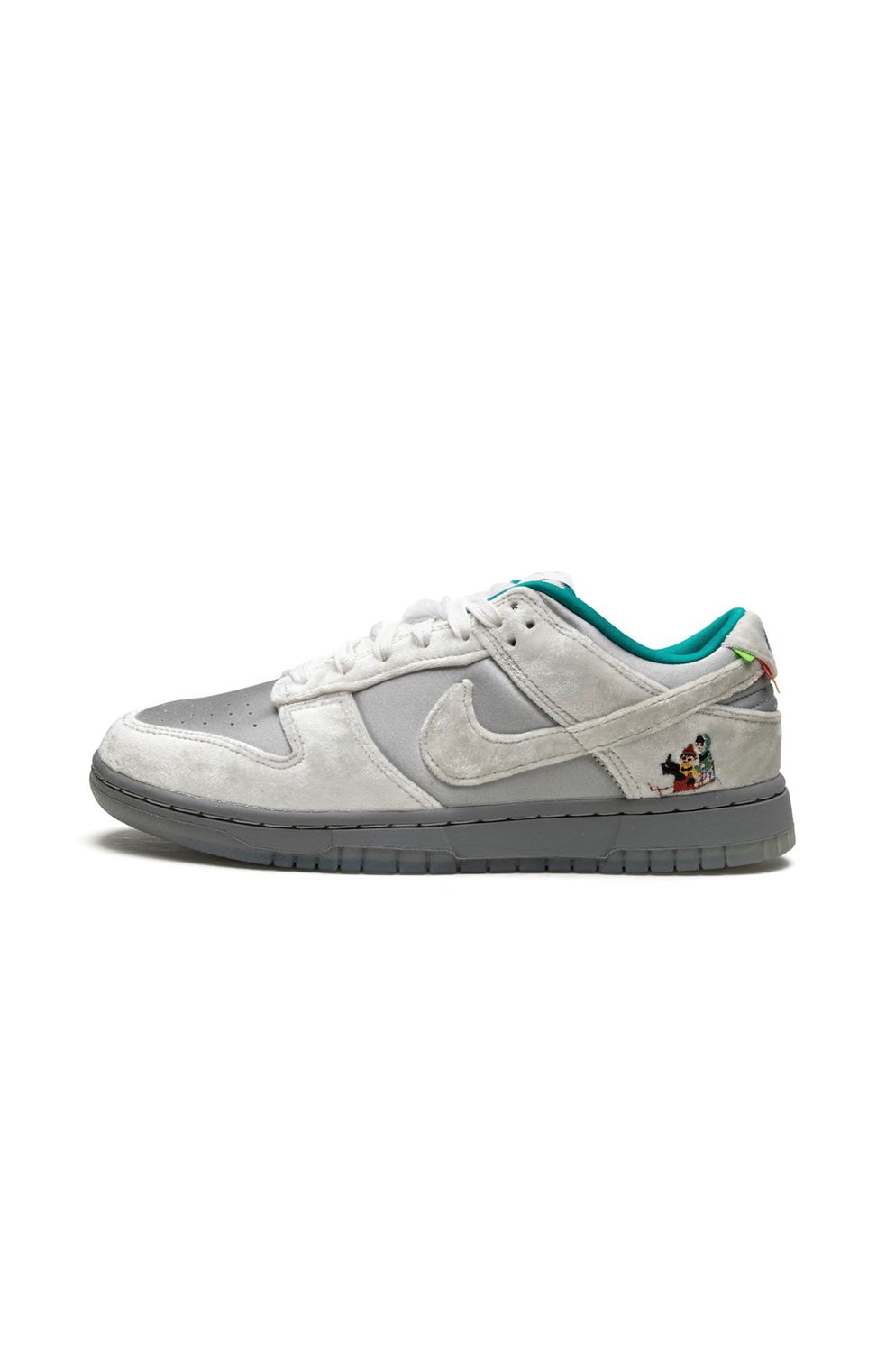 Dunk Low “Ice”⛷️
