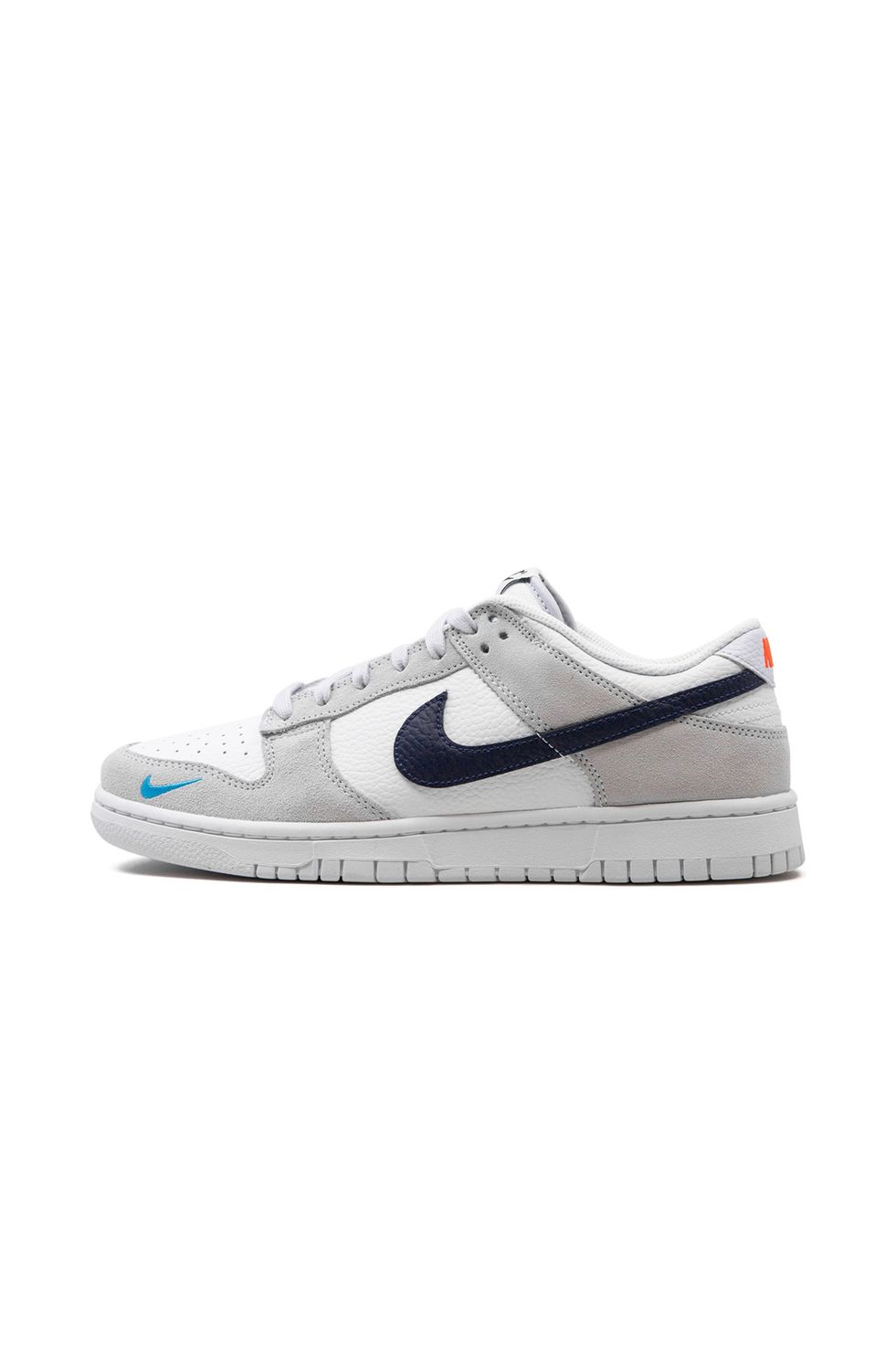 Dunk Low “Mini-Swoosh”?