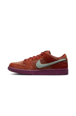 Dunk Low “Mystic-Red”?