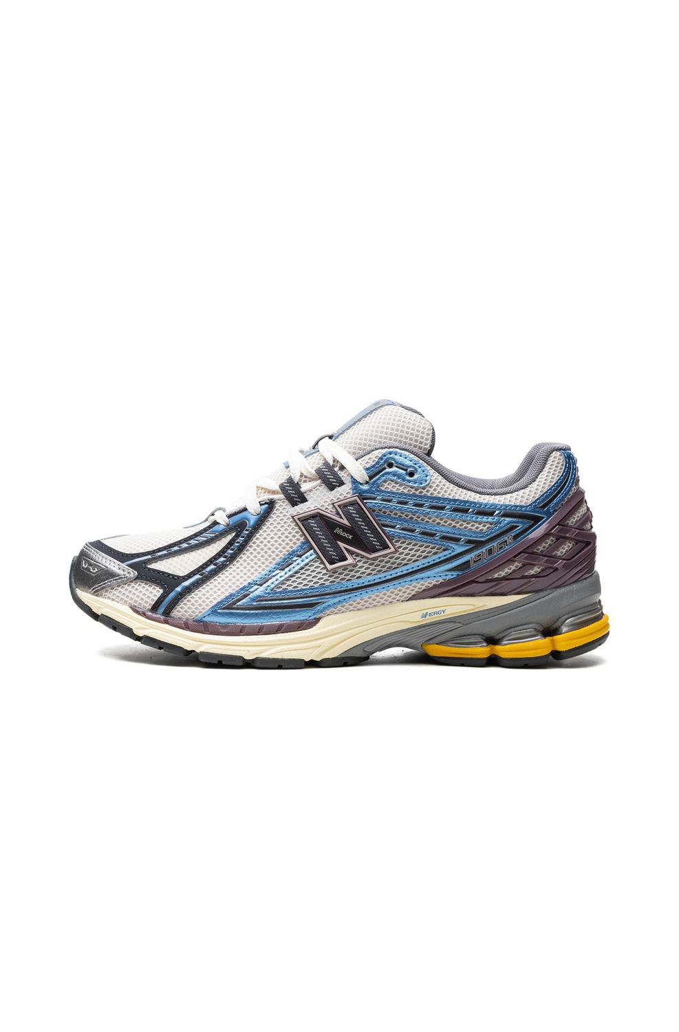New Balance 1906R “Blue”?