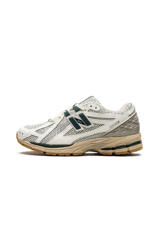 New Balance 1906R “Green Cream”?