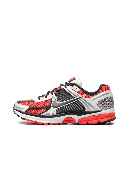 Vomero 5 “Crimson”❤️‍?