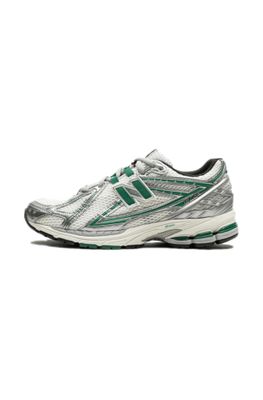 New Balance 1906R “Nightwatch Green”??‍♀️