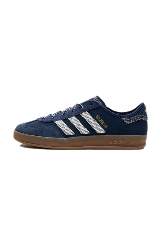 Adidas Gazelle “Navy”?