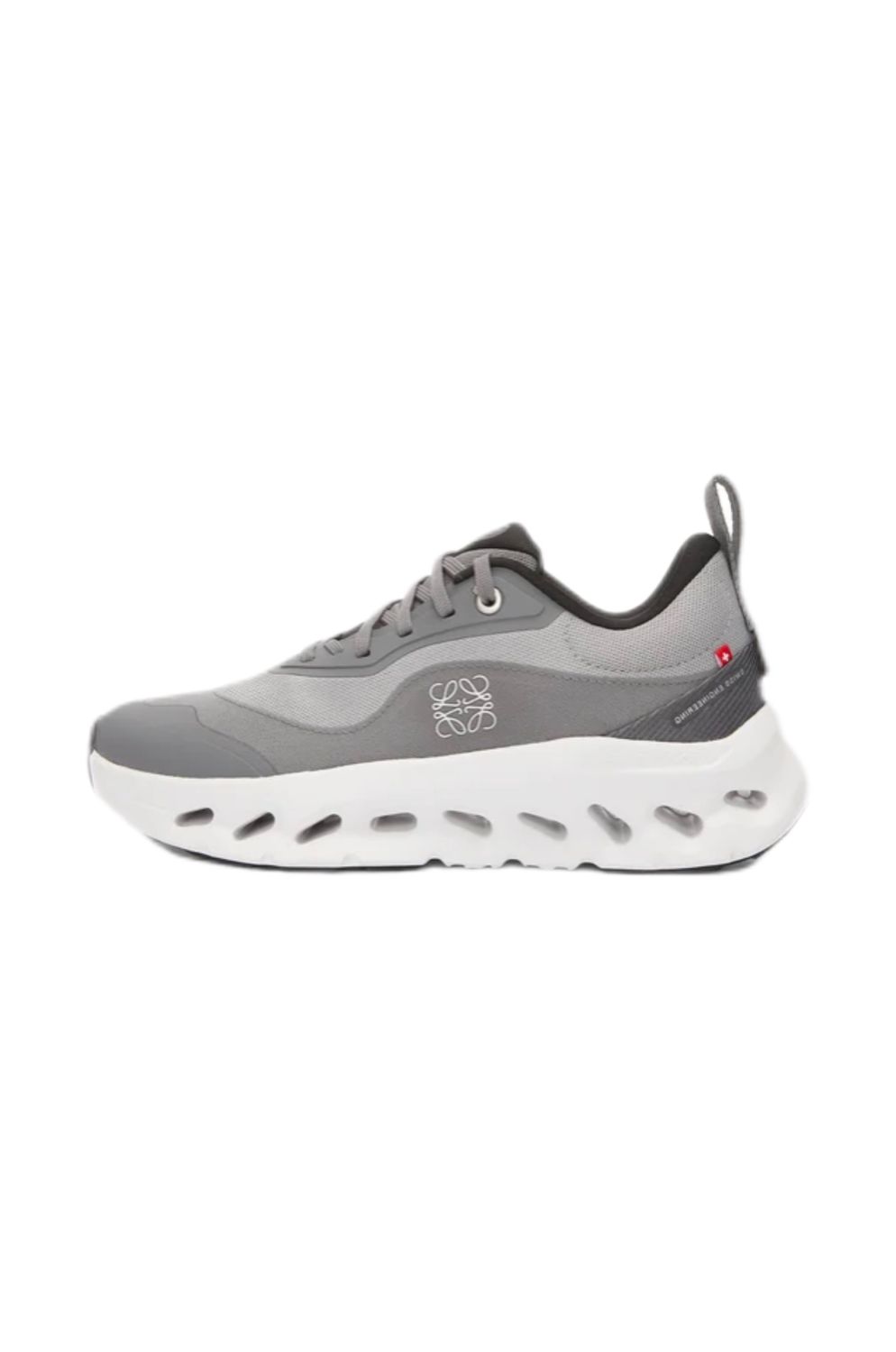 Cloudtilt2 X Loewe “Grey”?️
