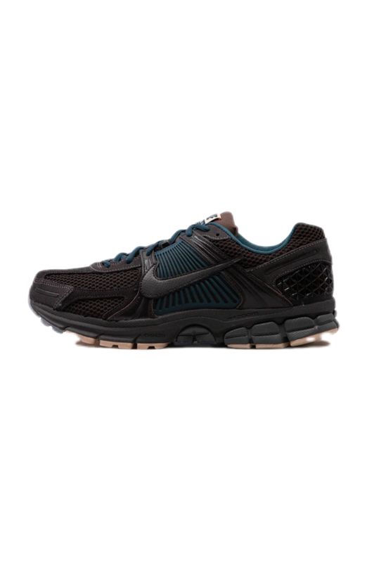 Vomero 5 “Velvet Brown” ?