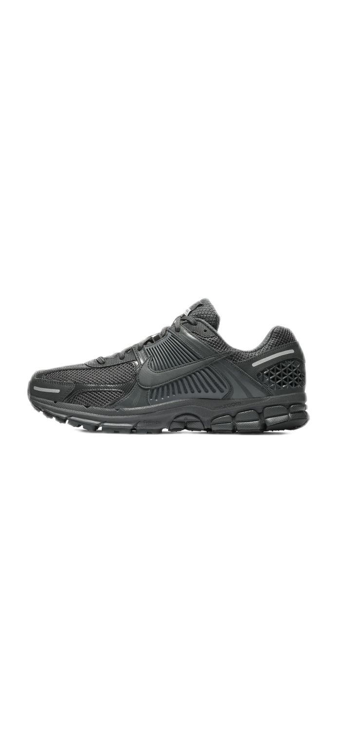 Vomero 5 “Anthracite” ?️