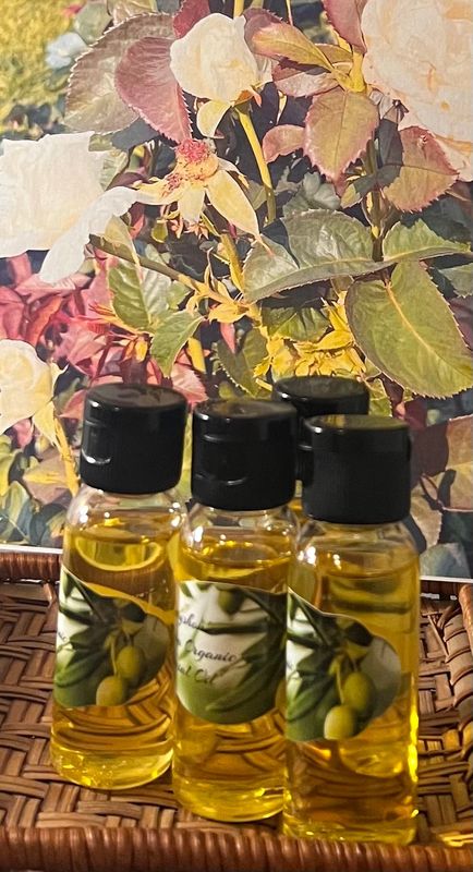 Dayshon's Jojoba Organic Facial Oil