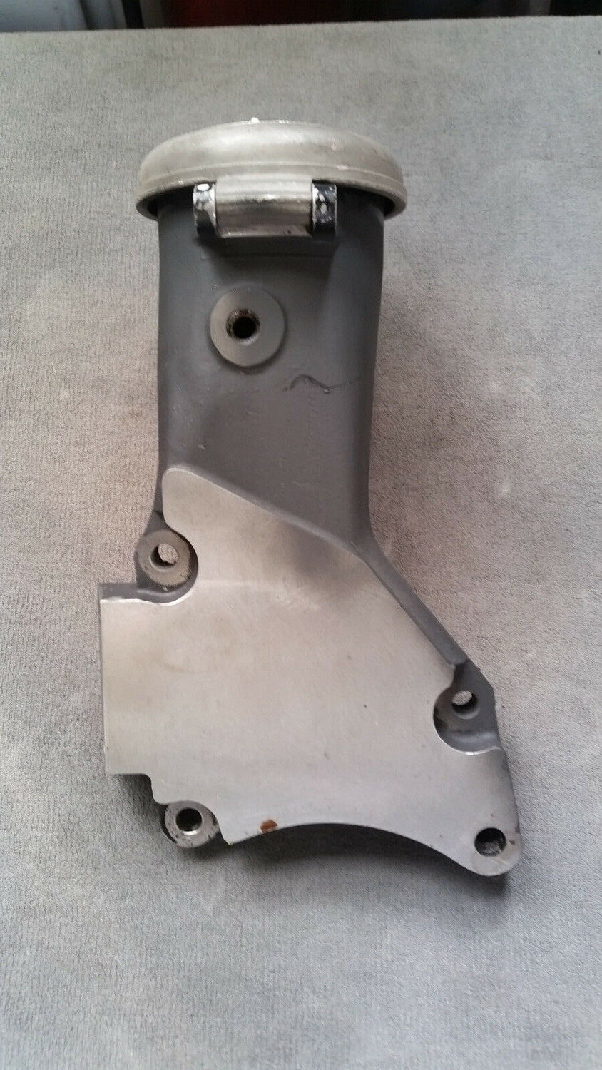 Rolls Royce Silver Spur Spirit oil cap and filler neck Bentley UE40748