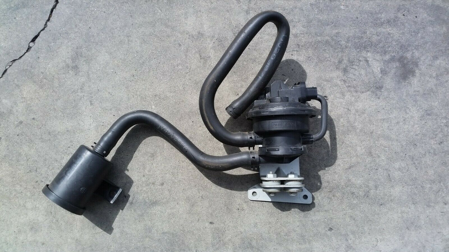 BENTLEY Rolls Royce Silver SPUR EVAP pump and filter assembly