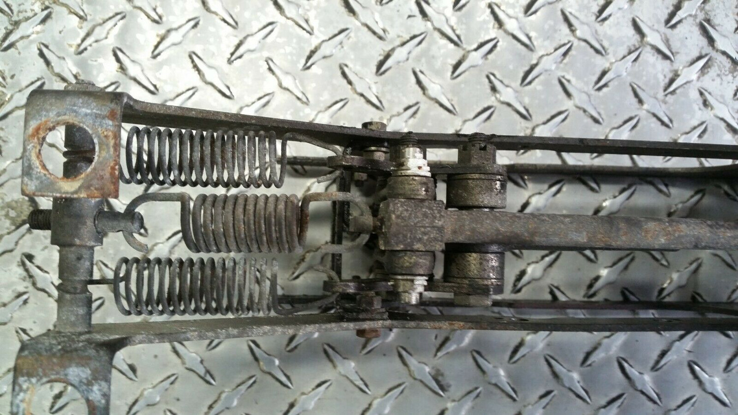 ROLLS ROYCE TURBO R BENTLEY MULSANNE EIGHT AZURE brake pedal ASSEMBLY UR19485